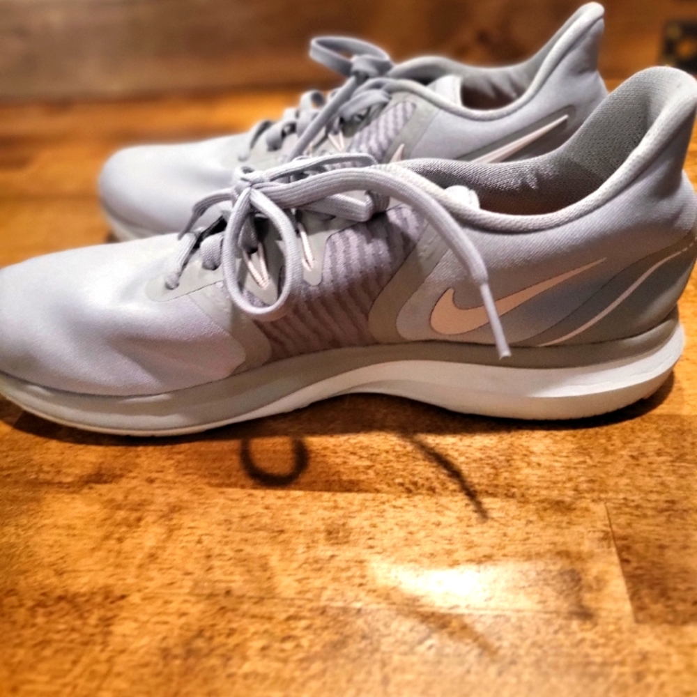 Nike women